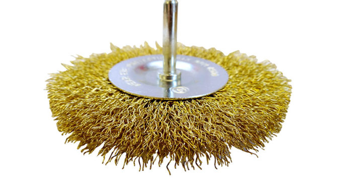 Tomcat 100mm Brass Coated HD Steel Spindle-Mounted Wheel Brush